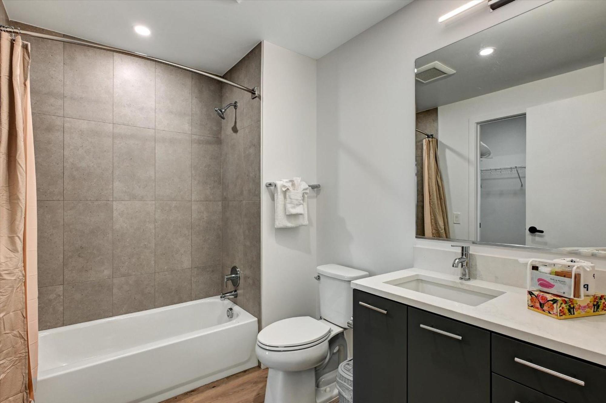 Global Luxury Suites At Town Center Рестон Екстер'єр фото